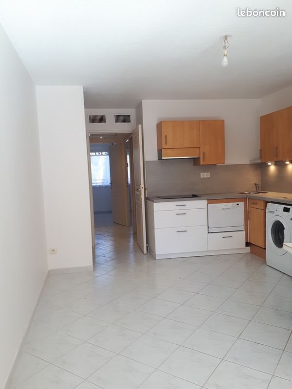Appartement à louer, 37m², Saint-Cyr-sur-Mer