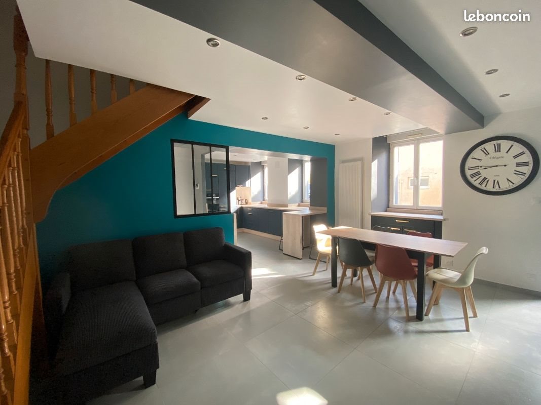 Maison à louer, 103m², Sainte-Gemmes-le-Robert