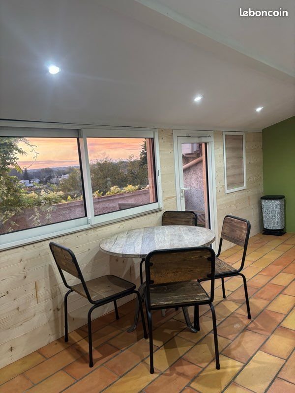 Appartement à louer, 45m², Valréas