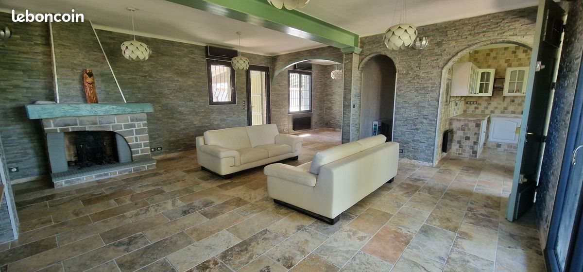 Maison à vendre, 100m², Saint-Maximin-la-Sainte-Baume
