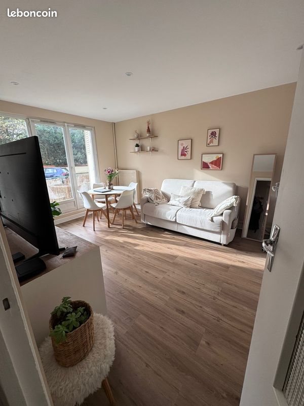 Appartement à louer, 29m², Saint-Maur-des-Fossés