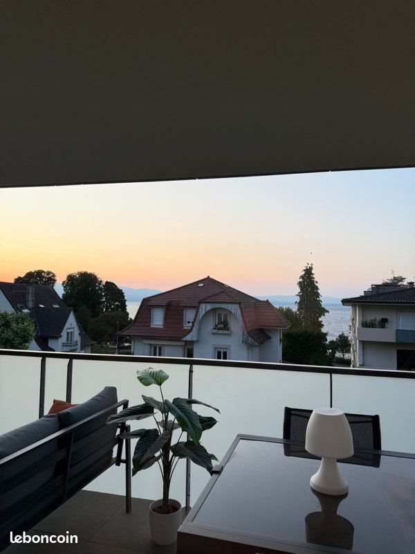 Appartement à louer, 70m², Evian-les-Bains