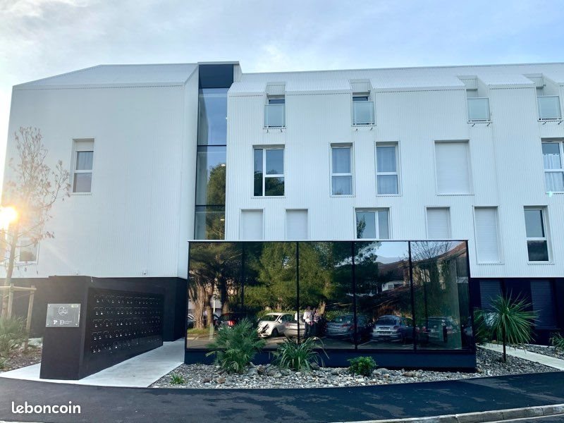 Appartement à louer, 19m², La Rochelle
