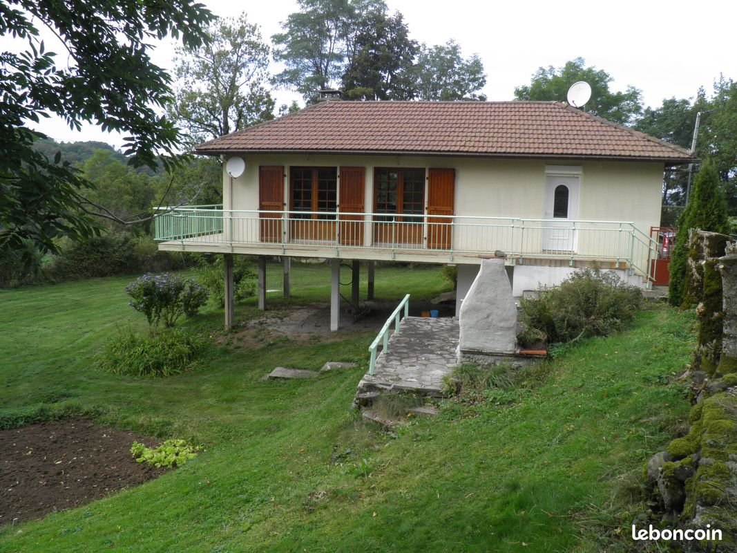 Maison à louer, 100m², Riom-ès-Montagnes