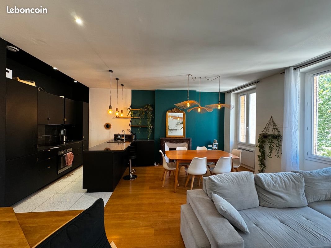 Appartement à louer, 70m², Marseille 6ème