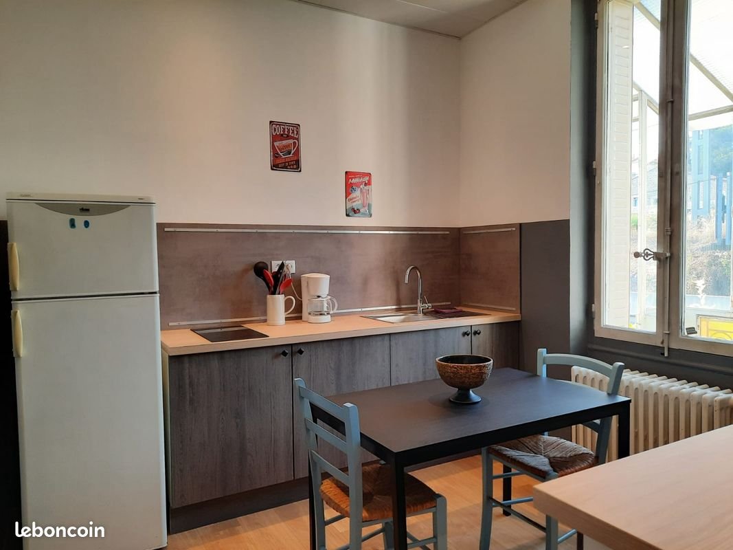 Appartement à louer, 37m², Marseille 11ème