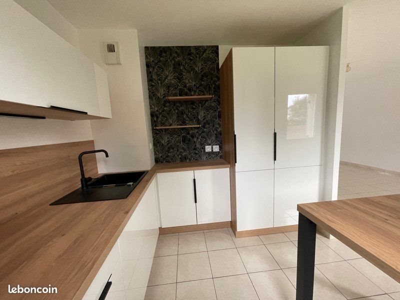 Maison à louer, 89m², Guidel
