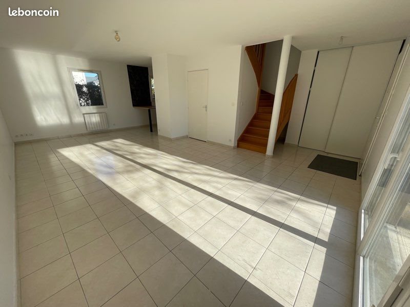 Maison à louer, 89m², Guidel