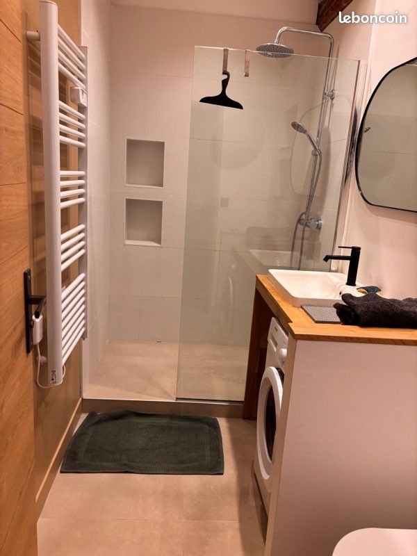 Appartement à louer, 46m², Écully