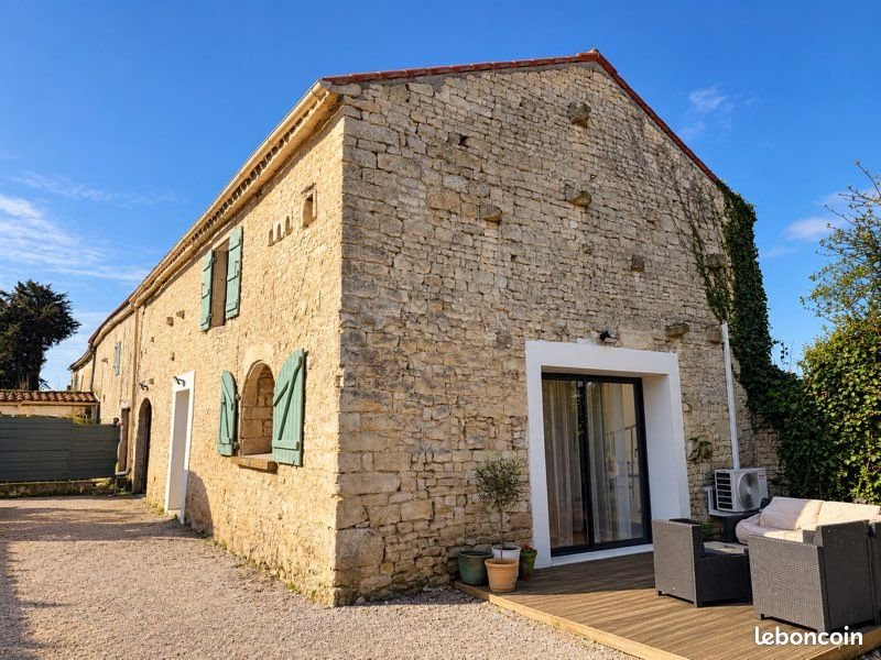 Maison à louer, 110m², Forges
