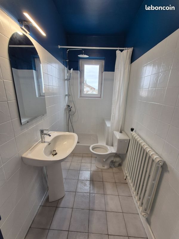 Maison à louer, 60m², Nantiat