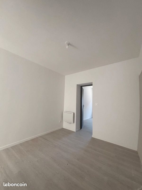 Appartement à louer, 40m², Marpent