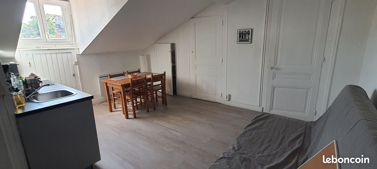 Appartement à louer, 21m², Saint-Étienne