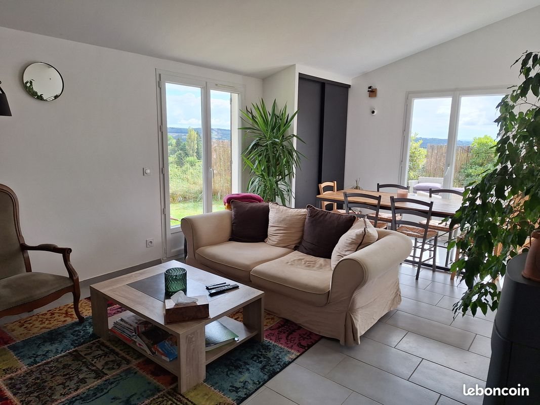 Maison à louer, 97m², Saint-Cyr-sur-le-Rhône