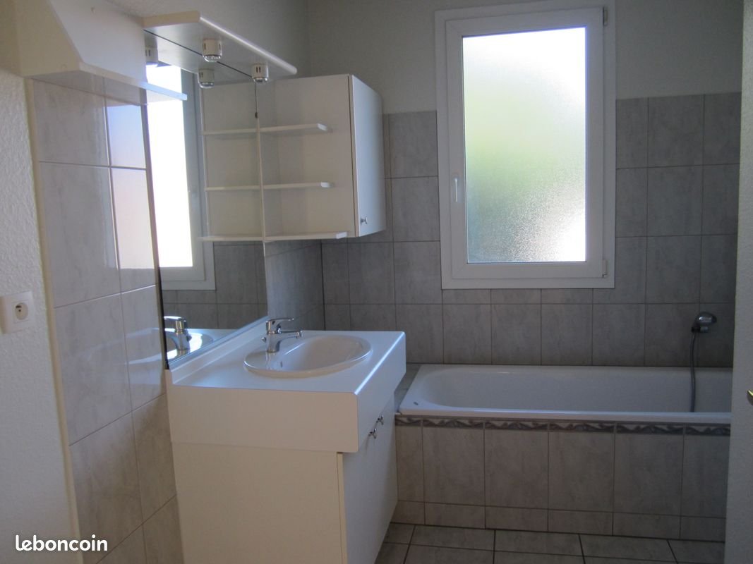 Appartement à louer, 72m², Schweighouse-sur-Moder