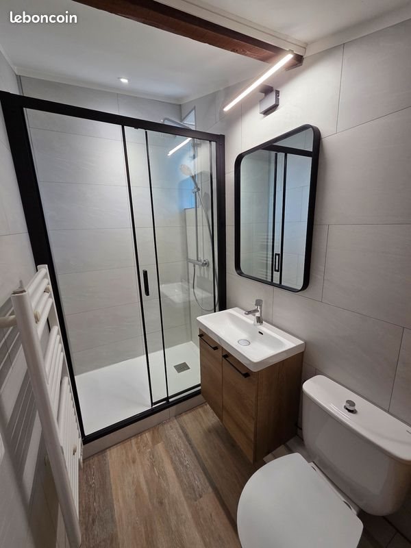 Appartement à louer, 351m², Anse
