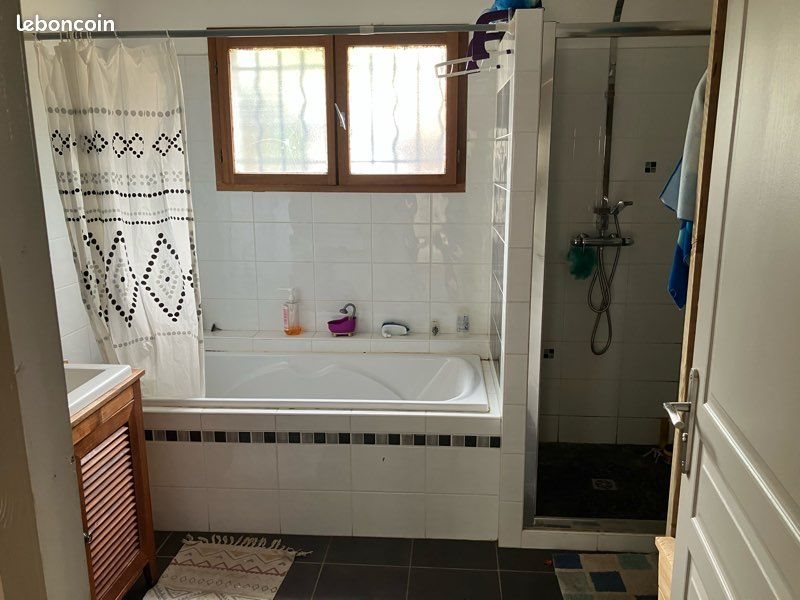 Maison à louer, 120m², Lamothe-Montravel