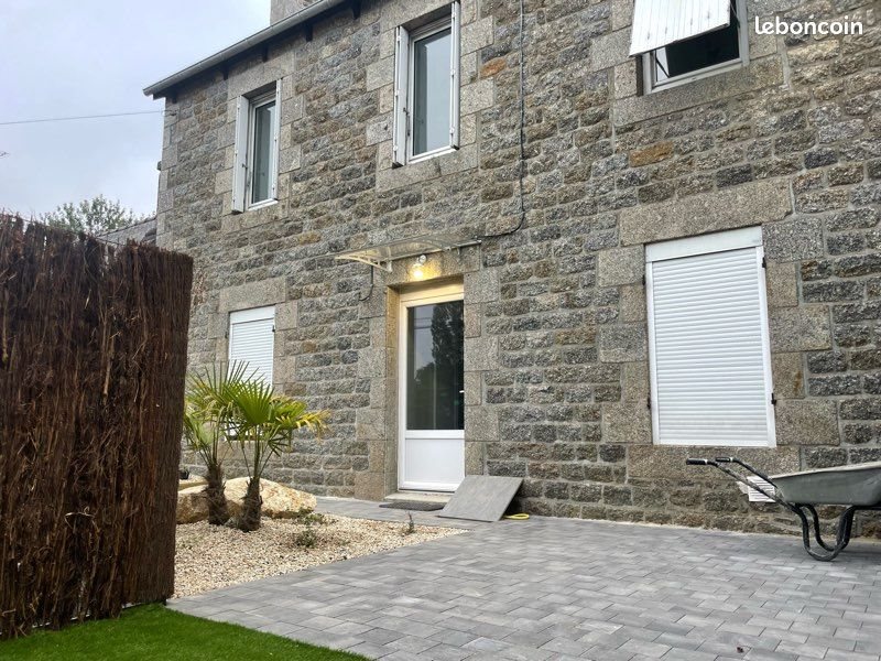 Maison à louer, 130m², Bégard