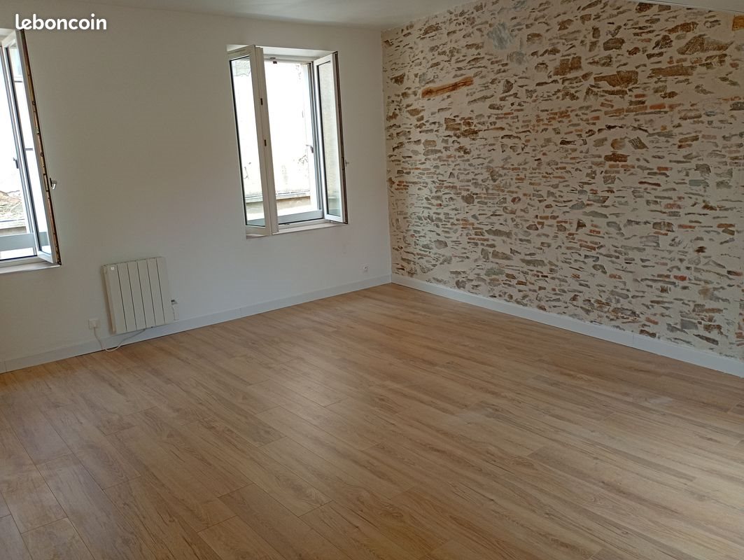 Appartement à louer, 77m², Beaupréau