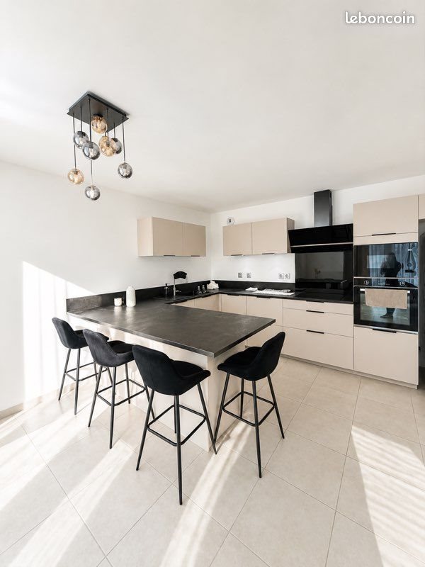 Appartement à vendre, 72m², Montluel