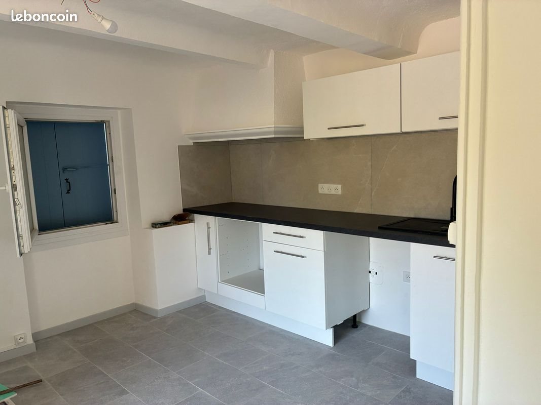 Appartement à louer, 60m², Grasse
