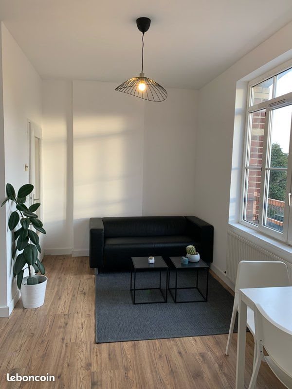 Appartement à louer, 32m², Loos
