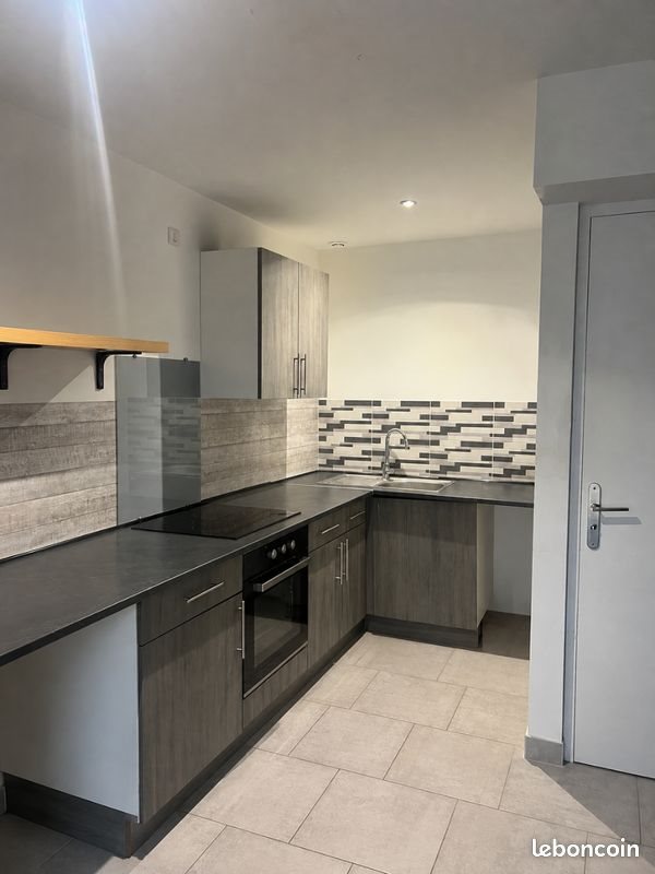 Maison à louer, 51m², Monchecourt