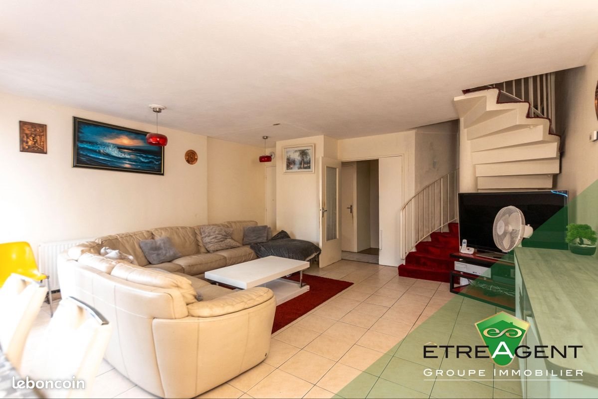 Appartement à vendre, 93m², Cergy
