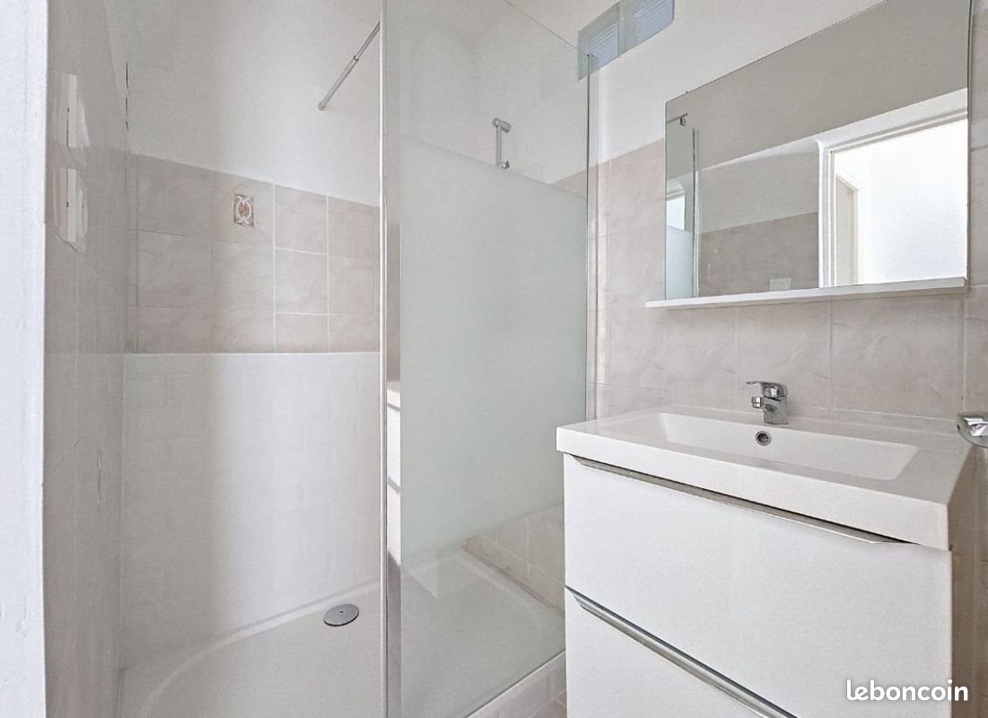 Appartement à louer, 43m², Courthézon