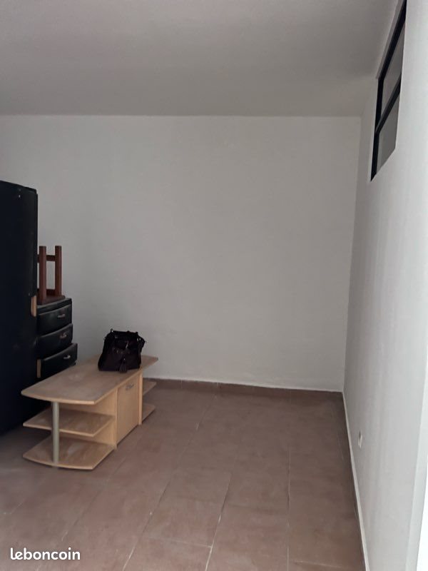 Appartement à louer, 38m², Alès