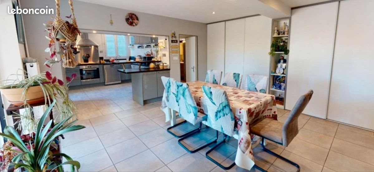Maison à vendre, 115m², Saint-Doulchard