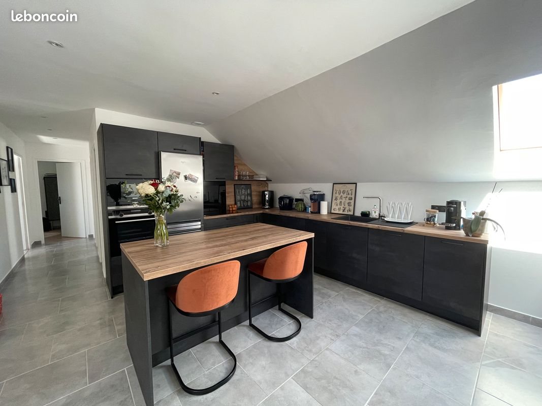 Appartement à louer, 80m², Angerville