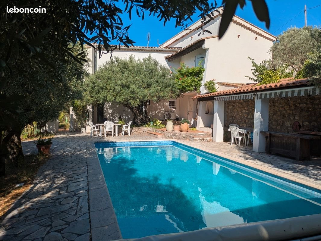 Maison à vendre, 239m², Draguignan