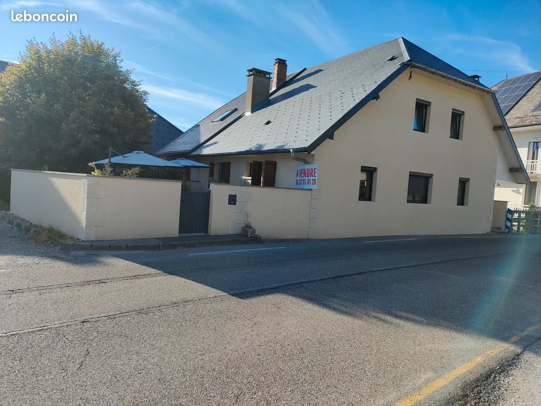 Maison à vendre, 145m², Gruffy