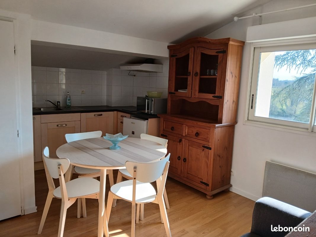 Appartement à louer, 42m², Salleboeuf