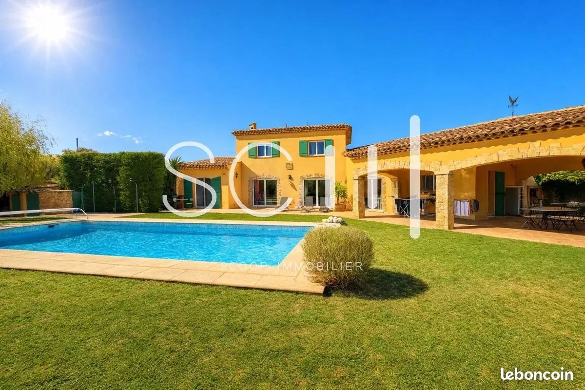Maison à vendre, 200m², Vallauris