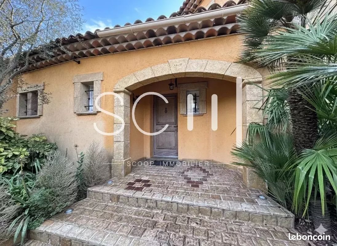 Maison à vendre, 200m², Vallauris