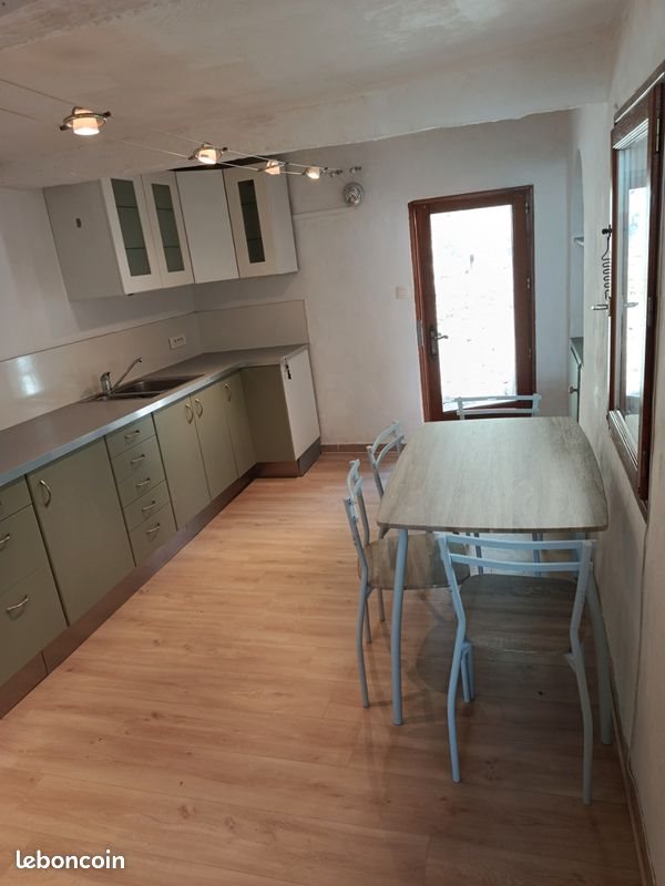Maison à louer, 59m², Grasse