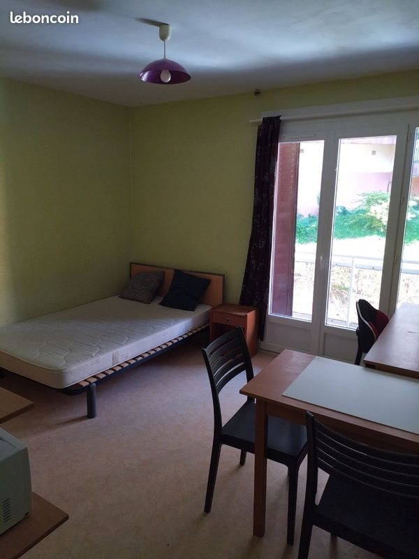 Appartement à louer, 19m², Aurillac