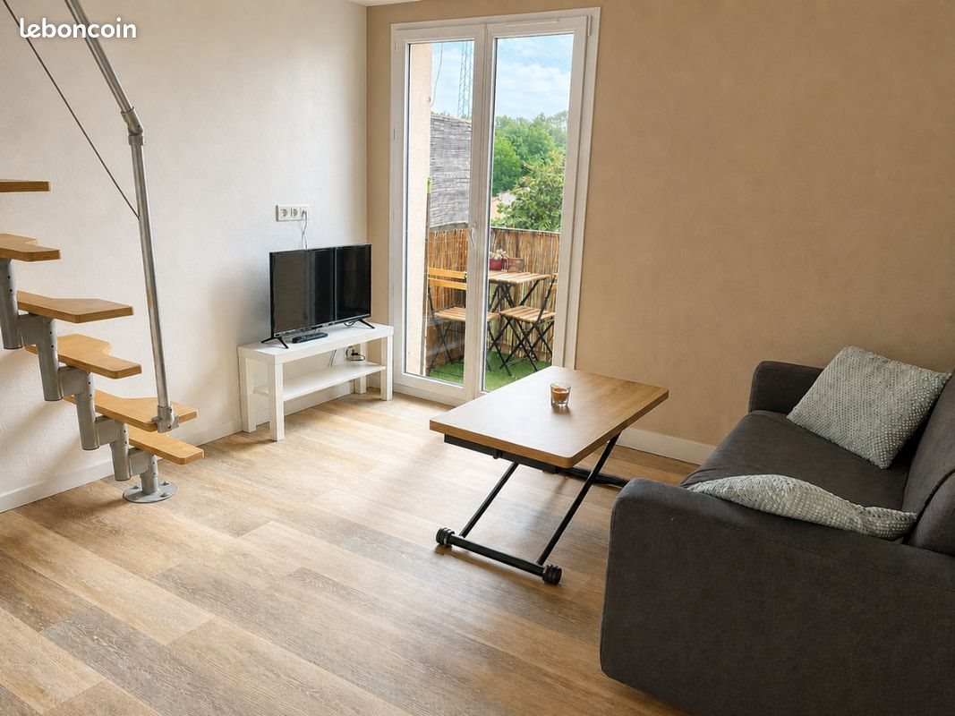 Appartement à louer, 30m², Peymeinade