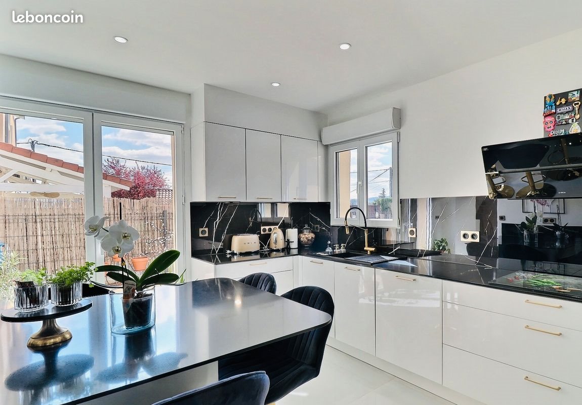 Appartement à vendre, 80m², Craponne