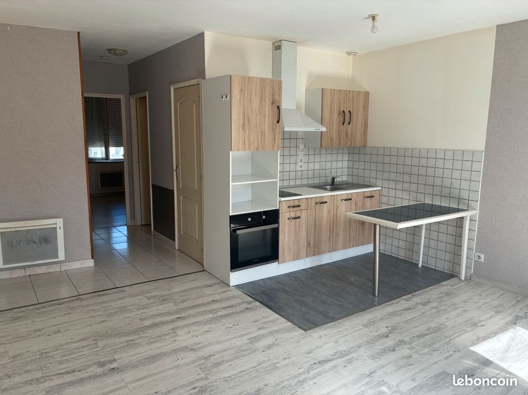 Appartement à louer, 43m², Guéret