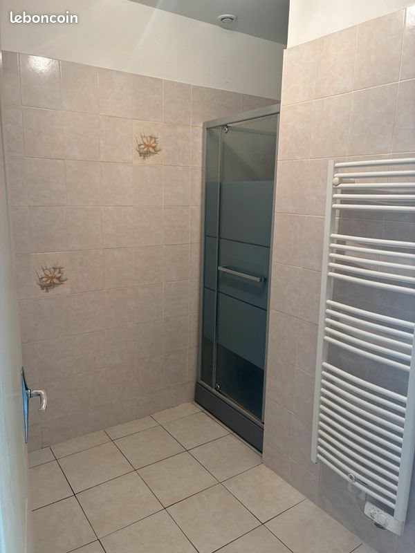 Appartement à louer, 43m², Guéret