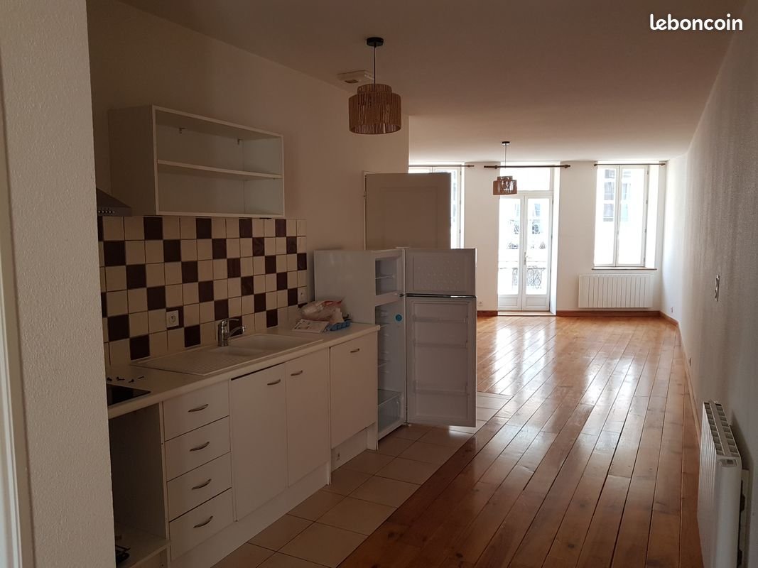Appartement à louer, 56m², Autun