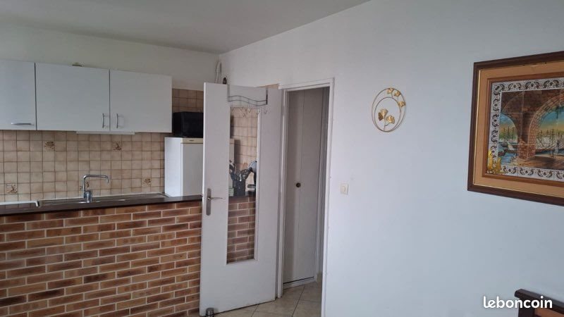 Appartement à louer, 29m², Fontenay-le-Fleury