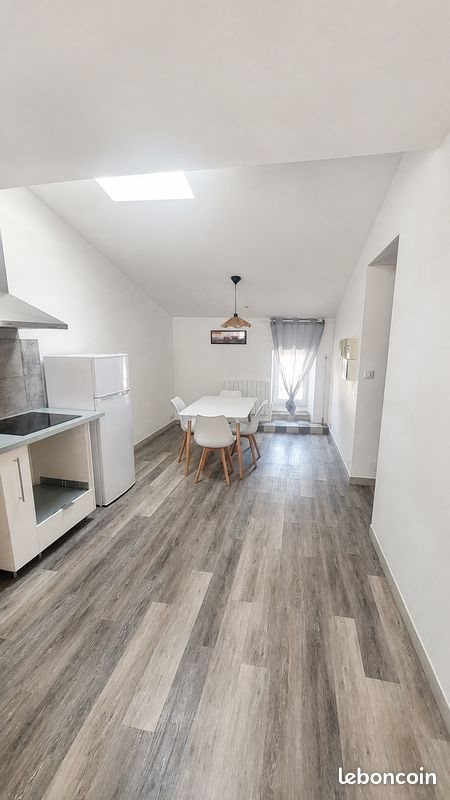 Appartement à louer, 48m², Rions