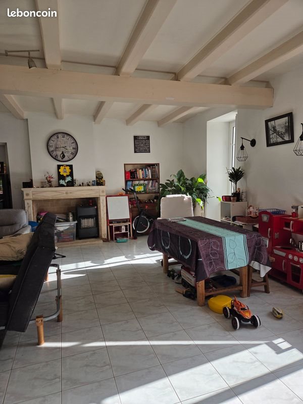 Maison à vendre, 145m², Vérines