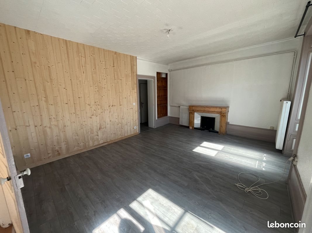 Appartement à louer, 58m², Lons-le-Saunier
