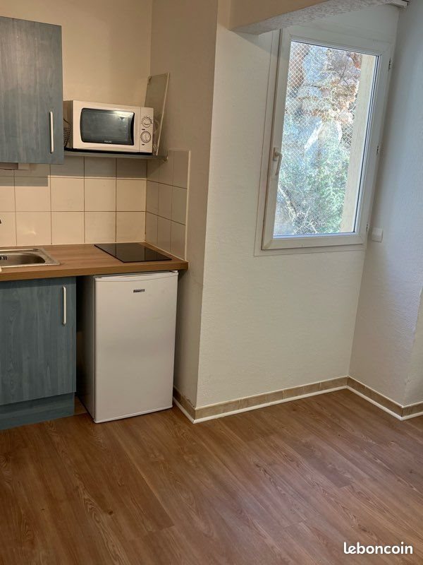 Appartement à louer, 16m², Sète