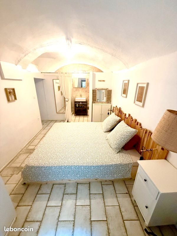 Appartement à louer, 70m², Vézénobres